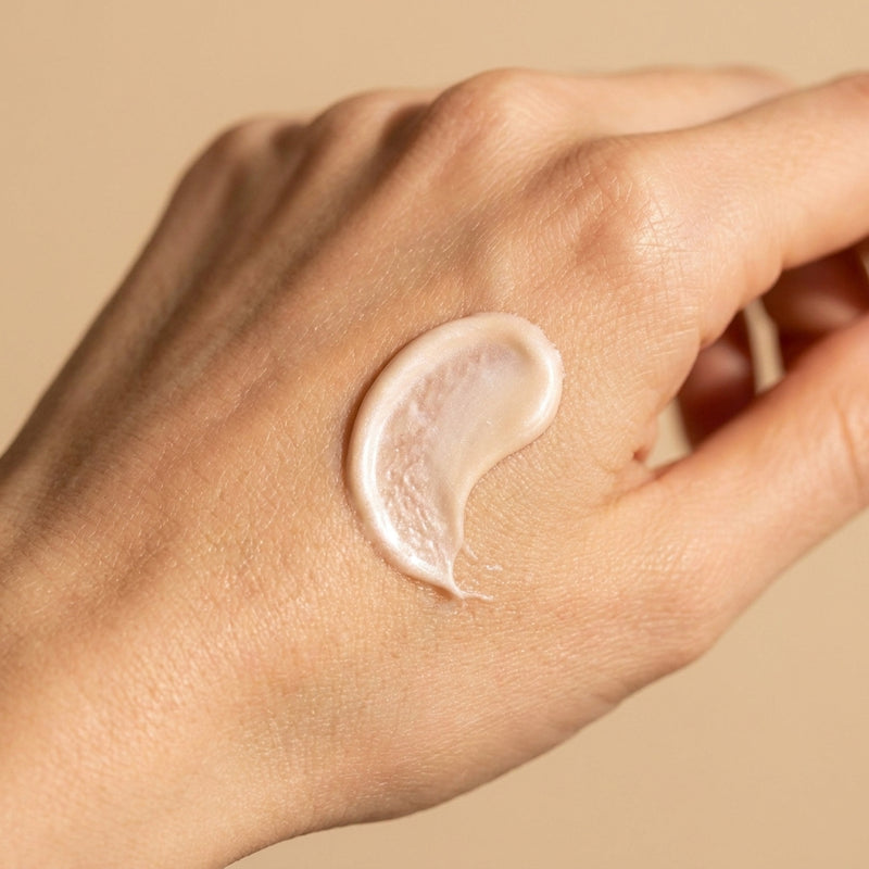 Crème Contour des Yeux Revitalisante GLOW - texture du soin