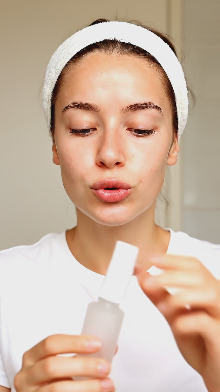 Tutoriel : application du Sérum Hydratation Acide Hyaluronique GLOW